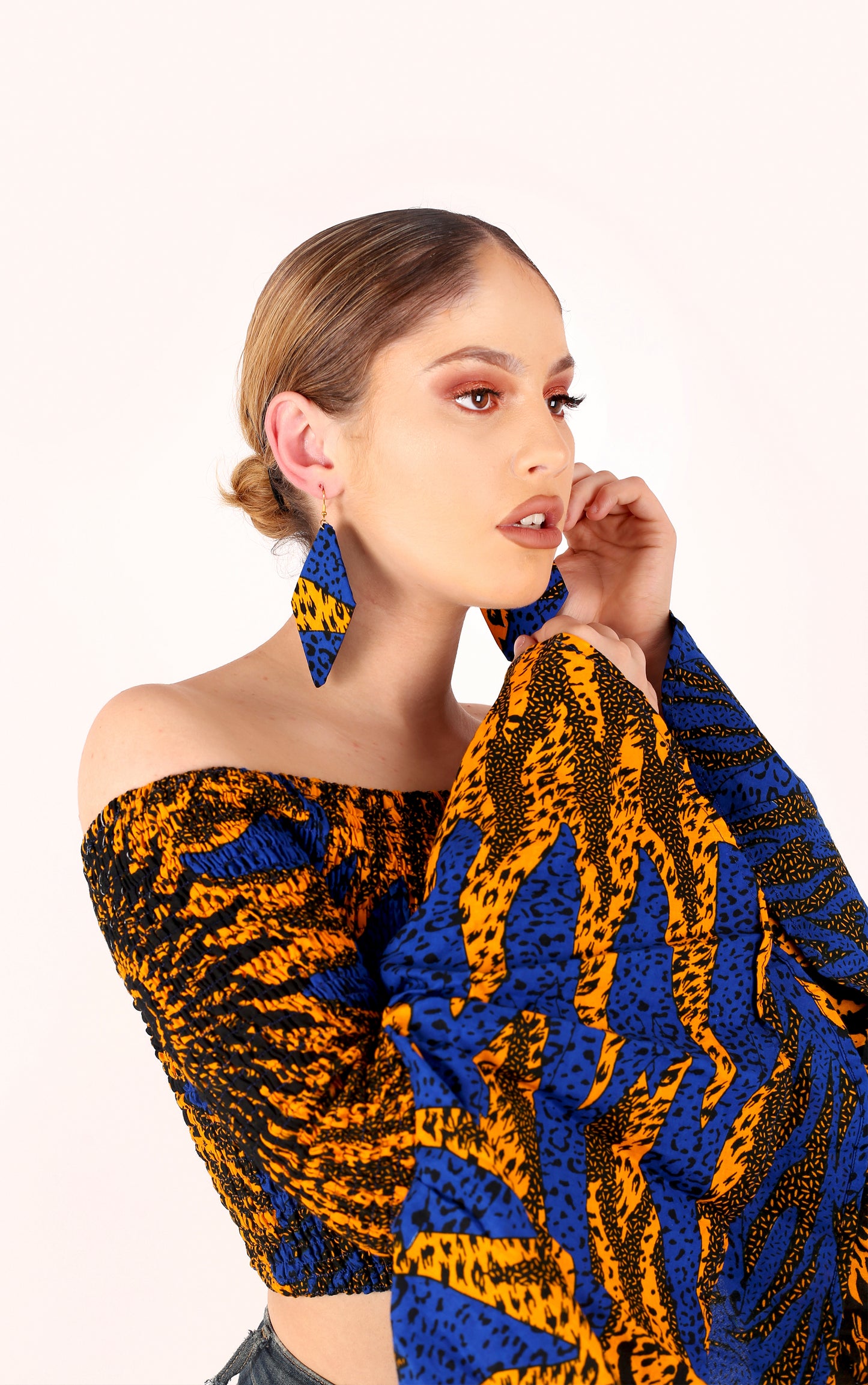 Zahra Bardot Top - House of Amara